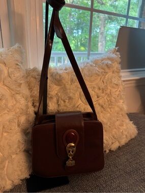 Vintage Marchino Cognac Brown Leather Shoulder Bag Gold Hardware